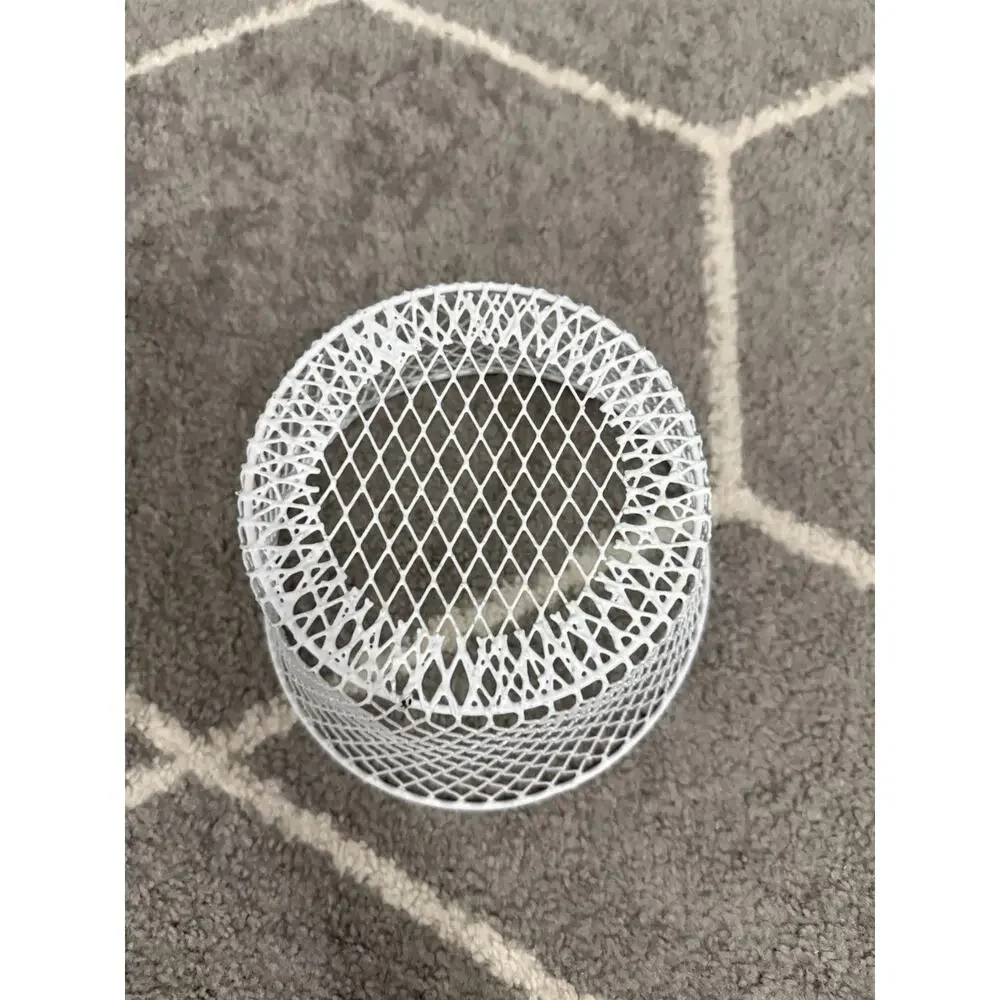 White Farmhouse Wire Mesh Round Basket Lightweight Small 6” Round Bottom 8” Top